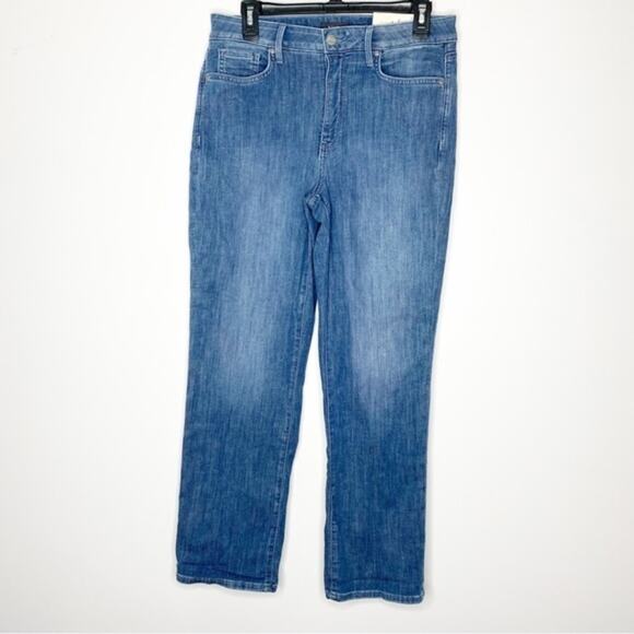 NWT NYDJ Relaxed Straight Jeans Size 6 Lift Tuck Technology Casual - Picture 2 of 9